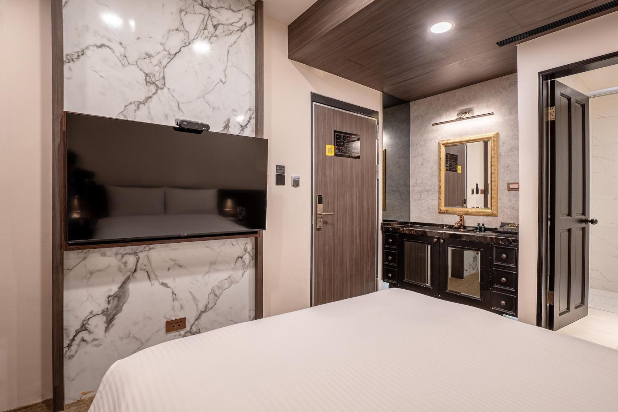 Dream Mansion Hotel Taichung Extérieur photo
