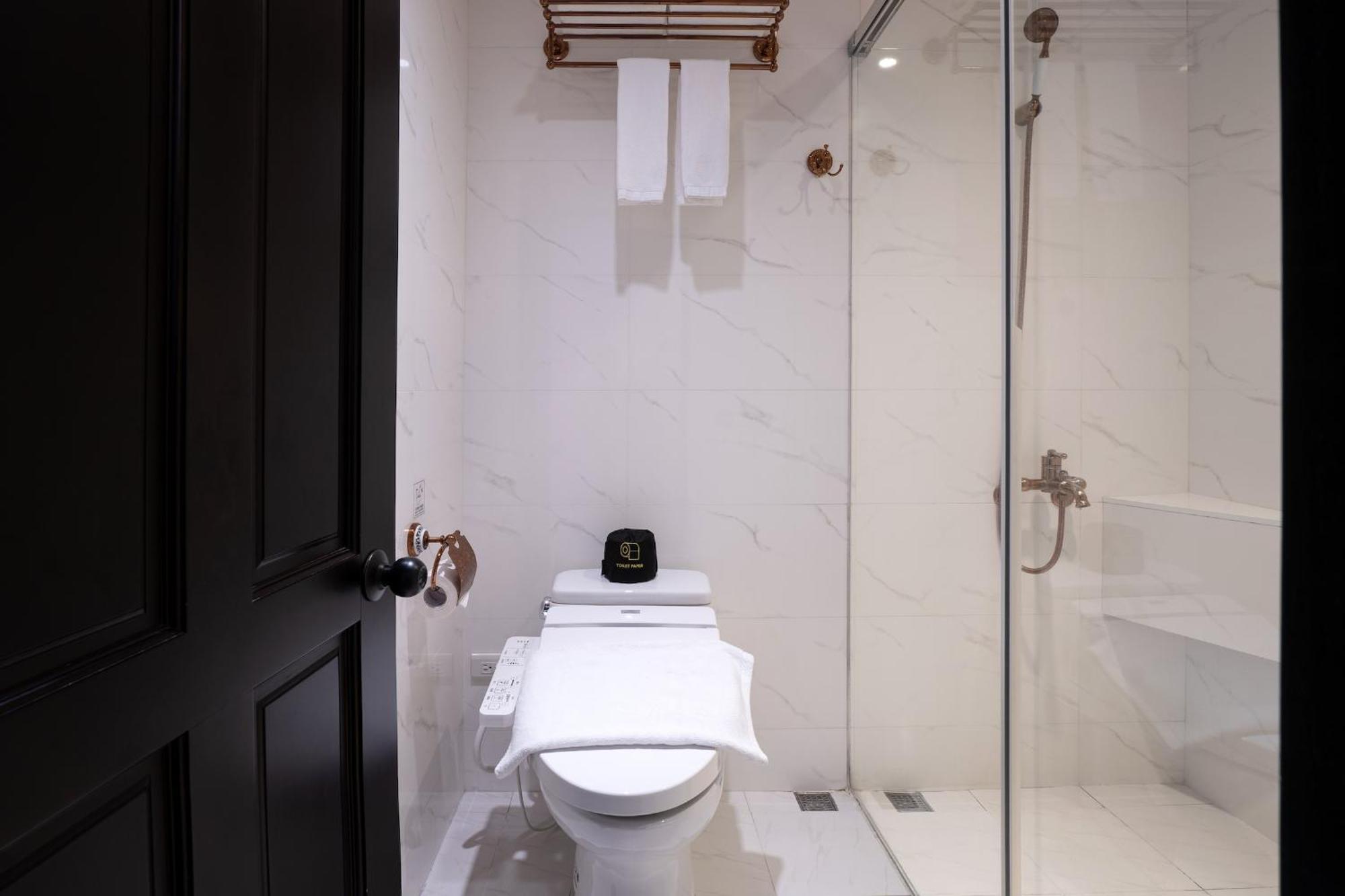 Dream Mansion Hotel Taichung Extérieur photo
