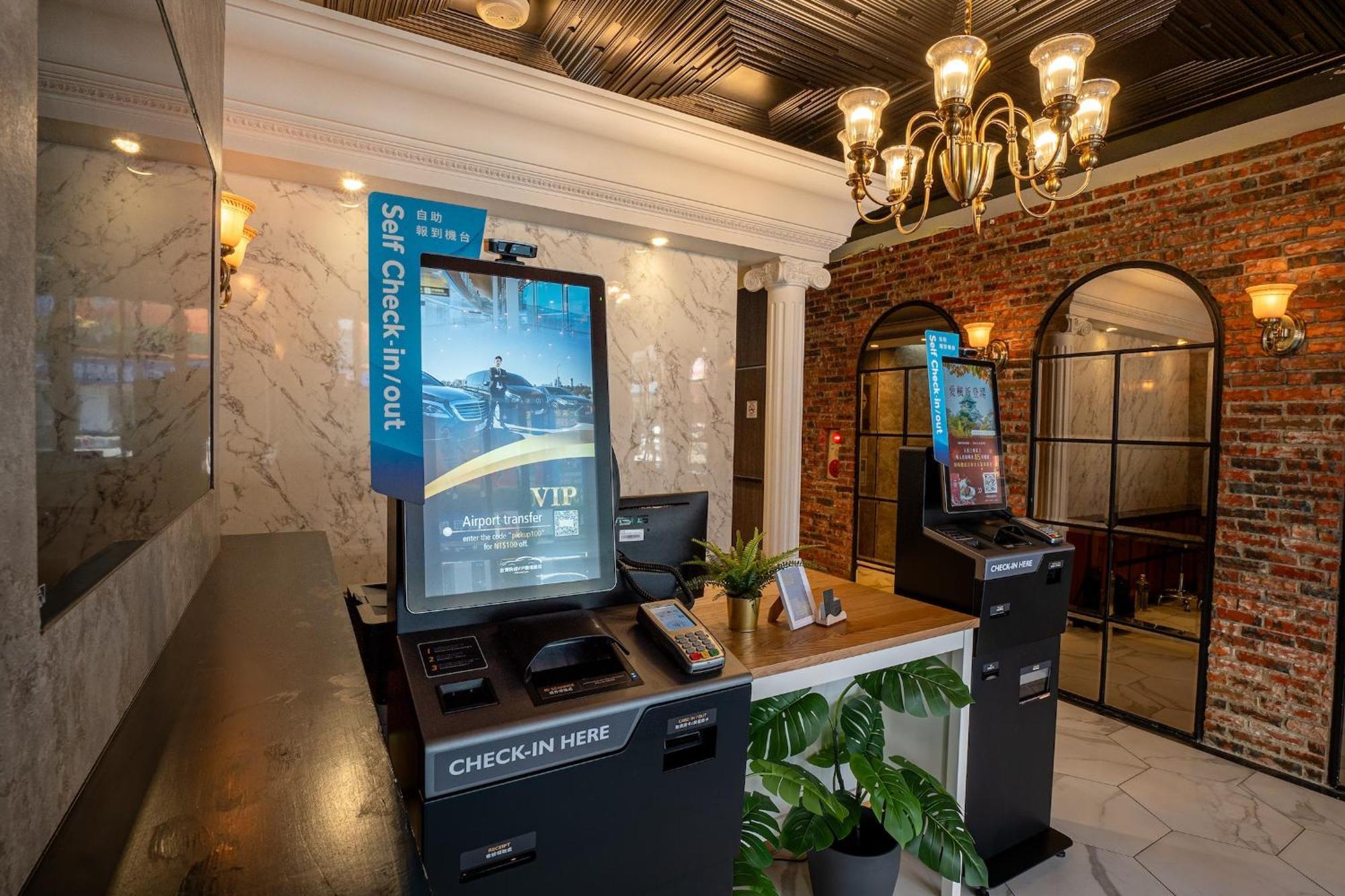 Dream Mansion Hotel Taichung Extérieur photo