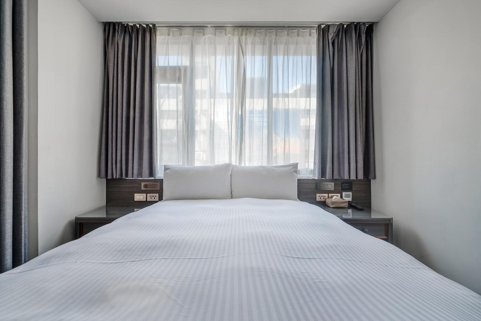 Dream Mansion Hotel Taichung Extérieur photo