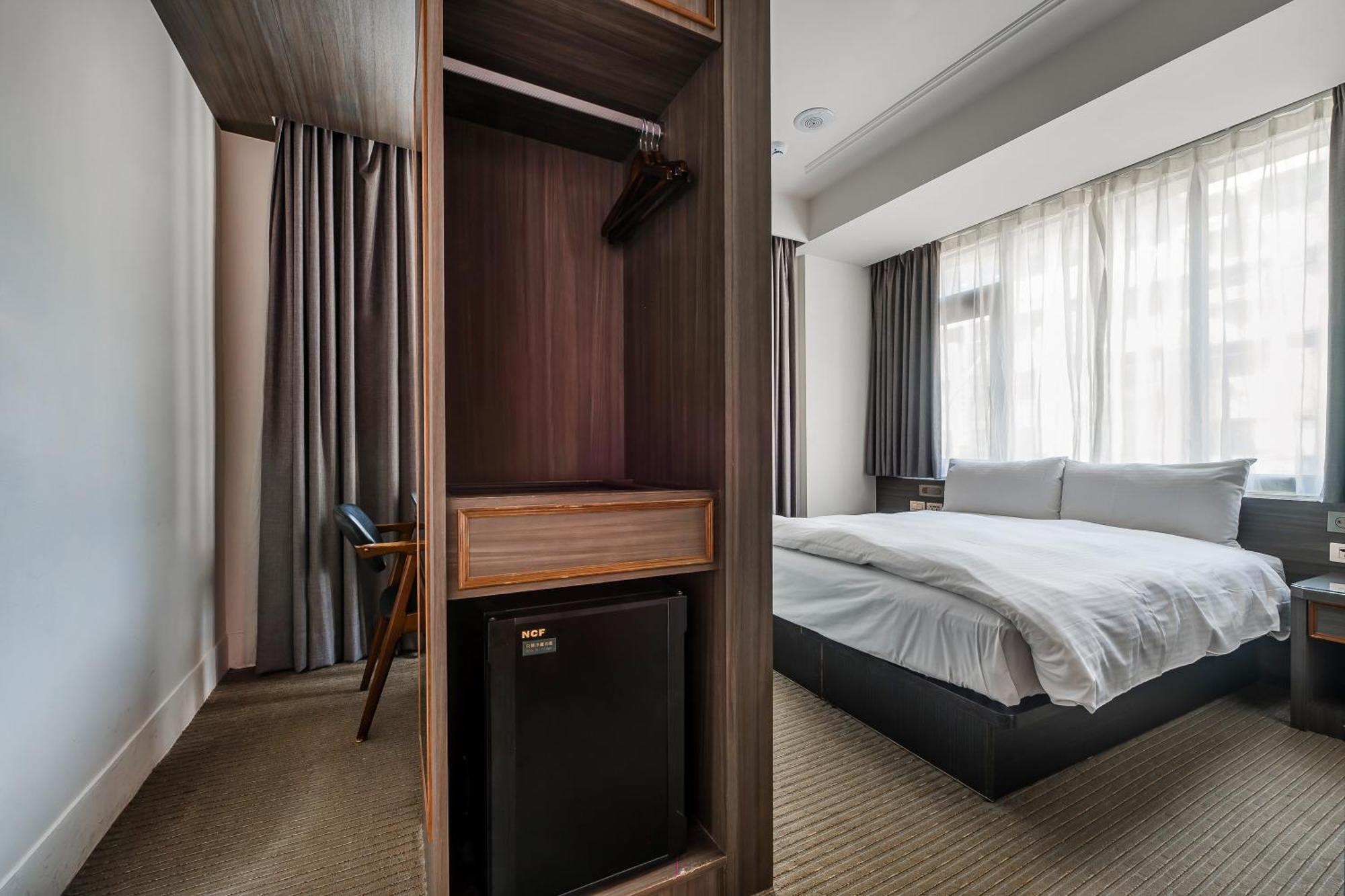 Dream Mansion Hotel Taichung Extérieur photo